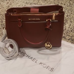 Michael Kors w/ dust bag